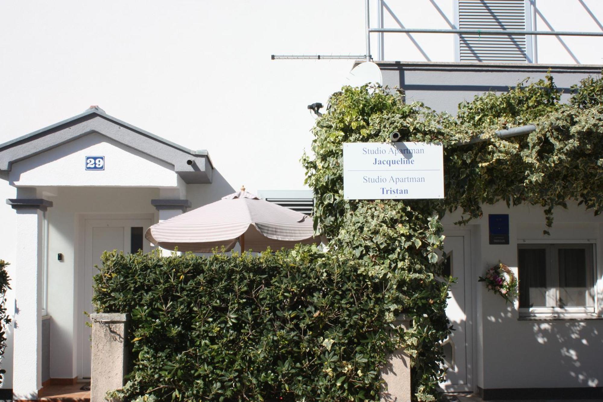 Studio Apartman Tristan Ζαντάρ Εξωτερικό φωτογραφία