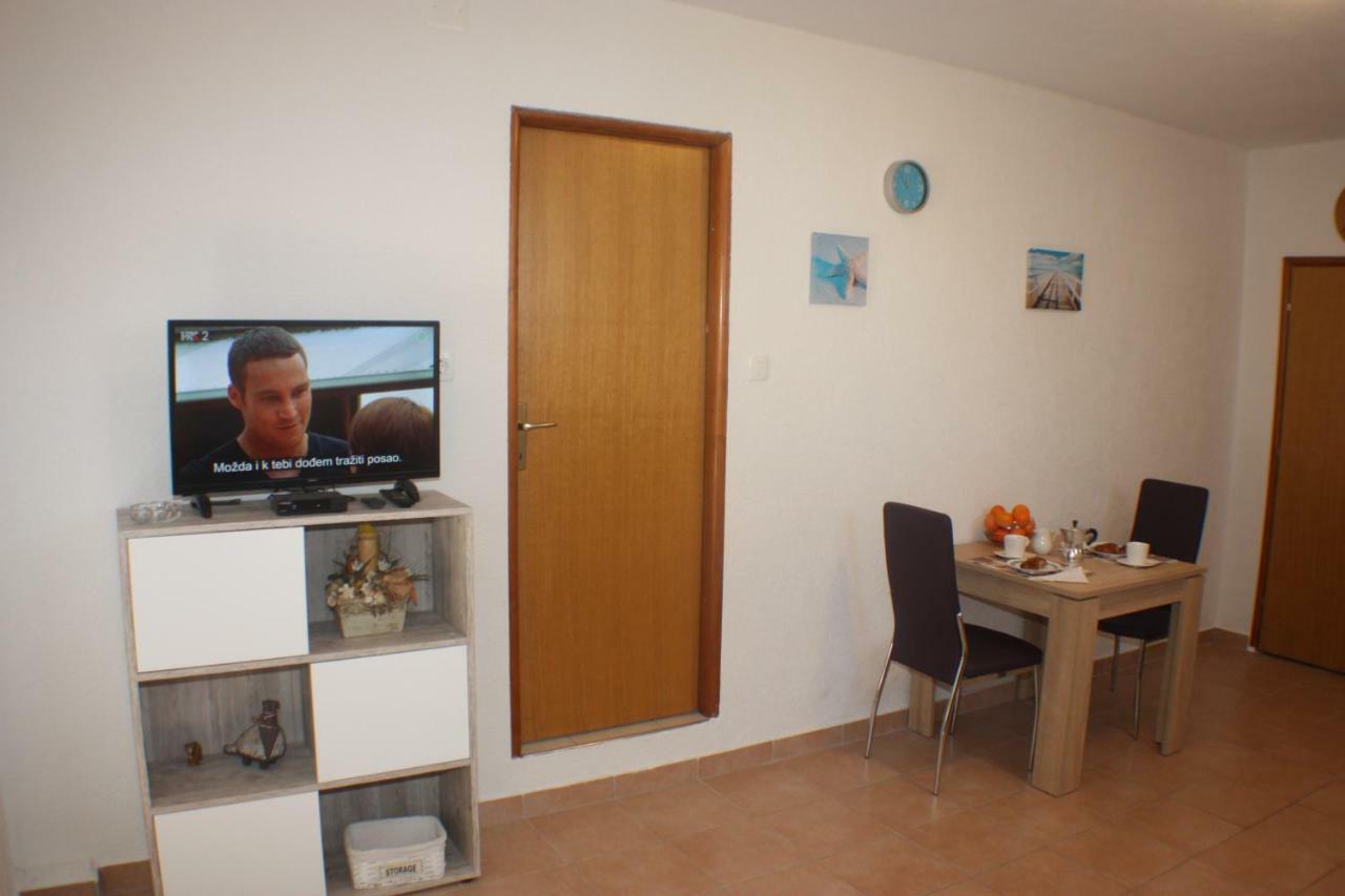Studio Apartman Tristan Ζαντάρ Εξωτερικό φωτογραφία